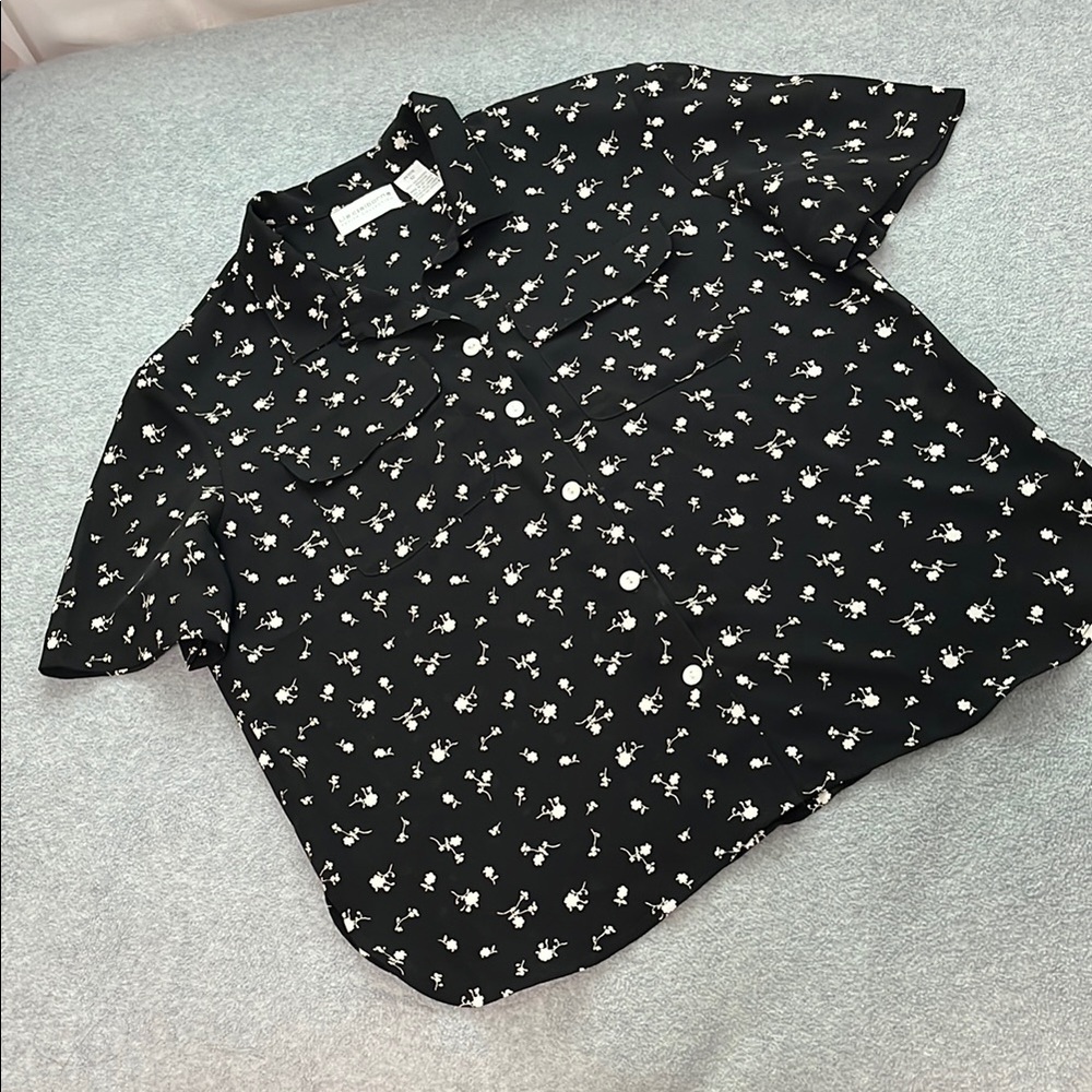 Liz Claiborne Button Top Womens 12 Petite Moody Office Career Dark Floral Grunge